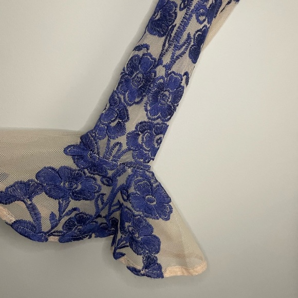 For Love & Lemons Temecula Floral Embroidered Mini Long Sleeved Dress - Picture 9 of 16